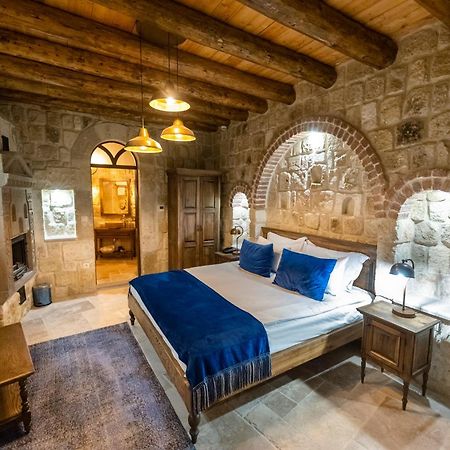 Uerguep Cave Suites Экстерьер фото