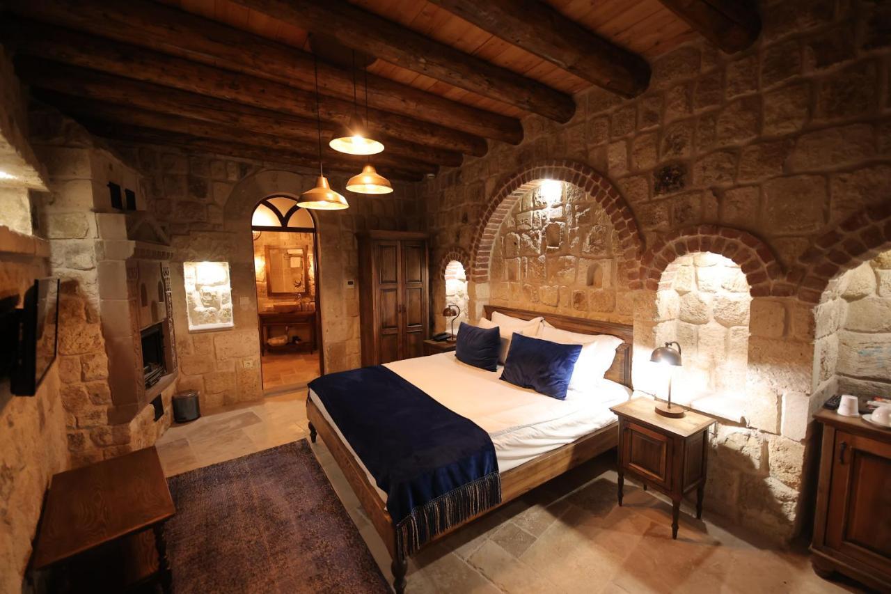 Uerguep Cave Suites Экстерьер фото