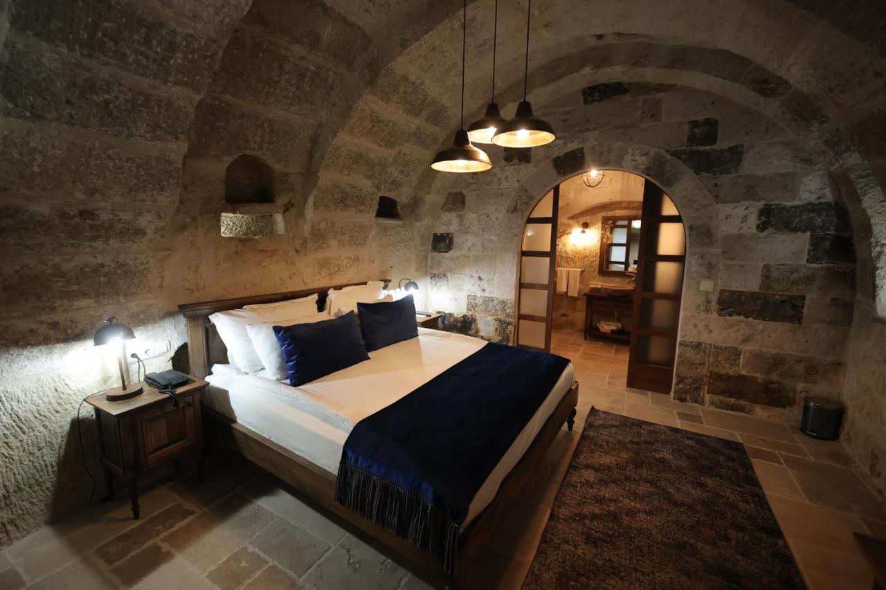 Uerguep Cave Suites Экстерьер фото