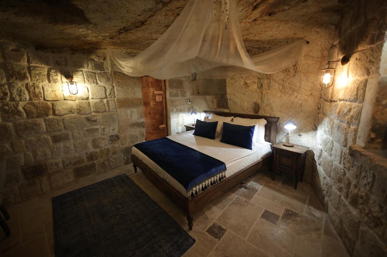Uerguep Cave Suites Экстерьер фото