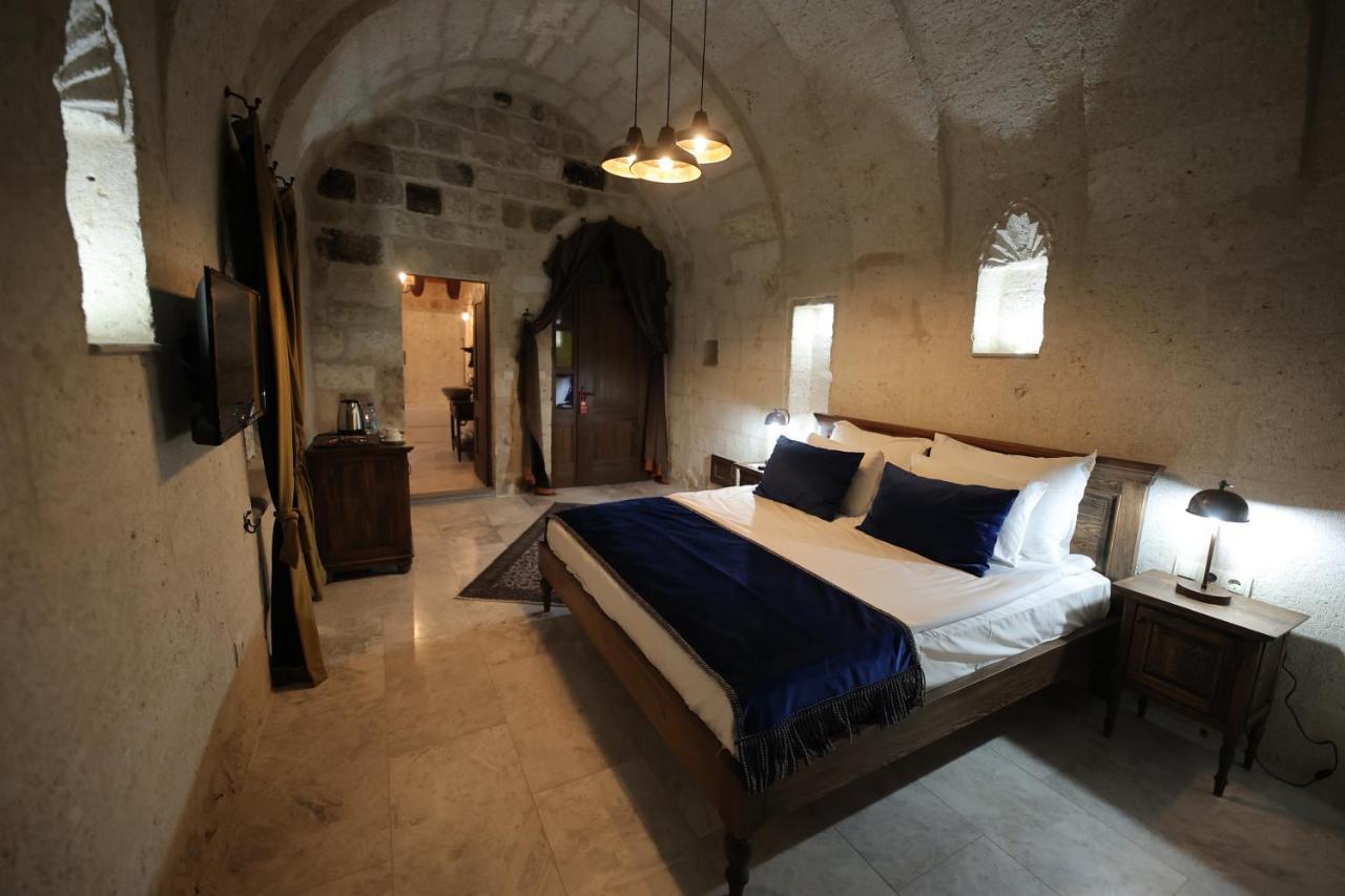 Uerguep Cave Suites Экстерьер фото