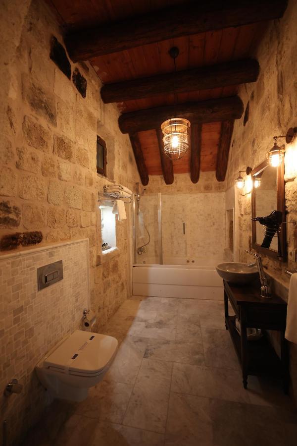 Uerguep Cave Suites Экстерьер фото
