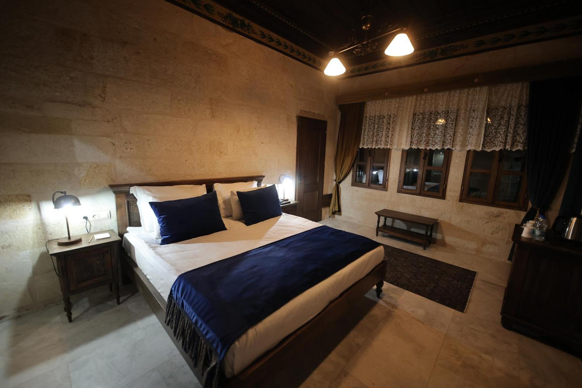 Uerguep Cave Suites Экстерьер фото