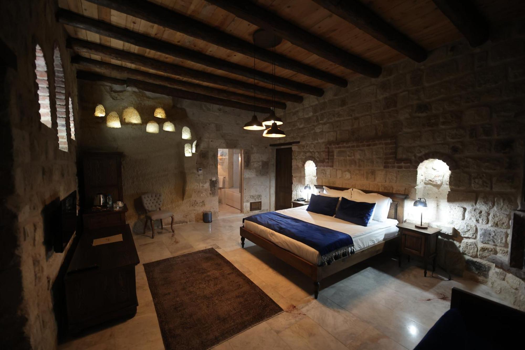 Uerguep Cave Suites Экстерьер фото