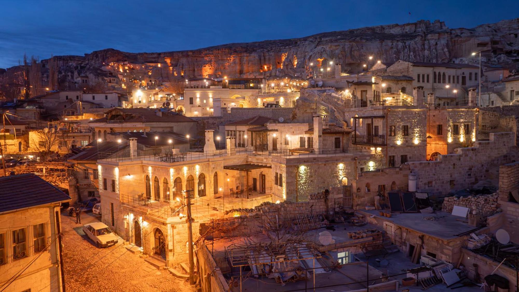 Uerguep Cave Suites Экстерьер фото